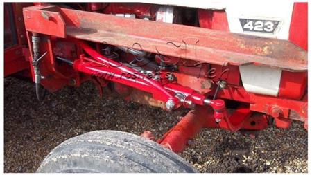 SEGÉD HIDRAULIKUS KORMÁNYZÁS SZETT NEMZETKÖZI IHC CASE 423