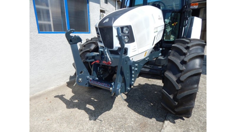 KOMPLETNÝ TROJBODOVÝ ZÁVES NA TRAKTOR UNIVERZÁLNY 2KAT PRE TRAKTOR 1500kg